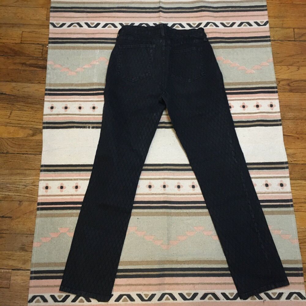 NYDJ Size 8 Dark navy blue & textured diamond pattern straight leg jeans RARE
